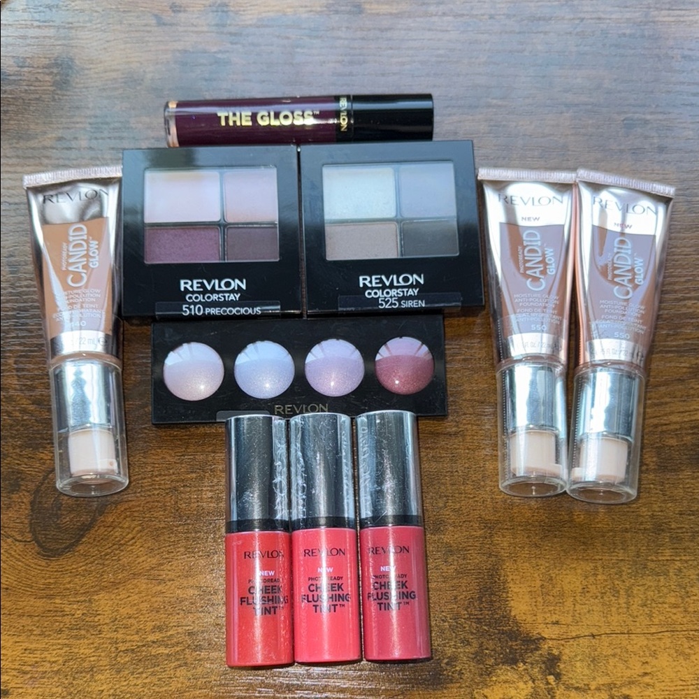 Revlon Makeup with Lip Gloss, Eyeshadow, Foundation, and Blush